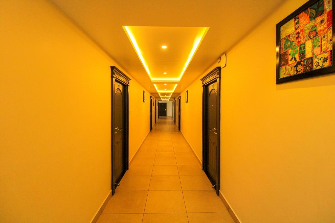 ไวท์ เพิร์ล เรซิเดนซี Hotel ปอนดิเชอรี ภายนอก รูปภาพ